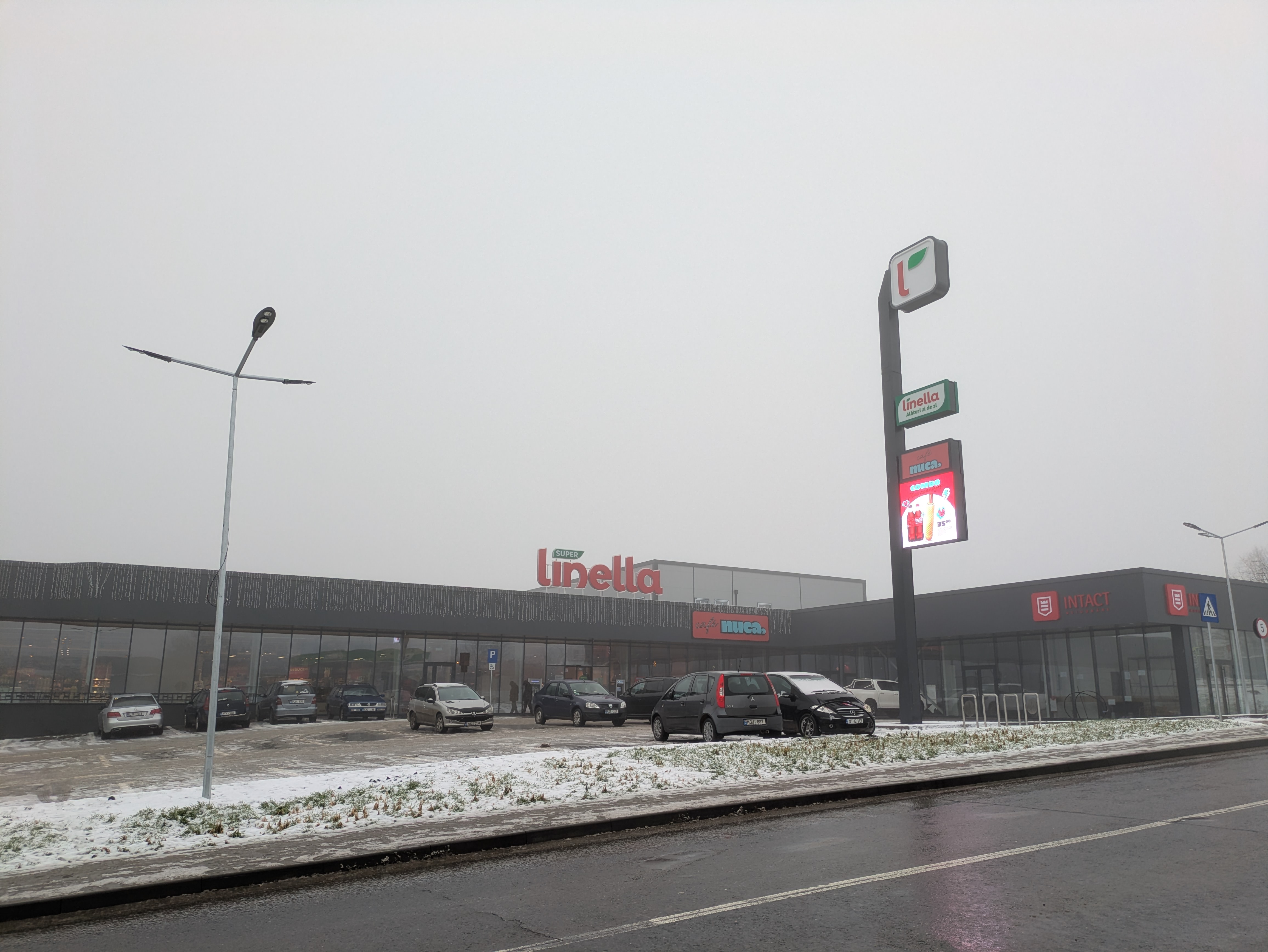 MD, Raionul Ungheni, Satul Sculeni, Linella la Vama Sculeni 