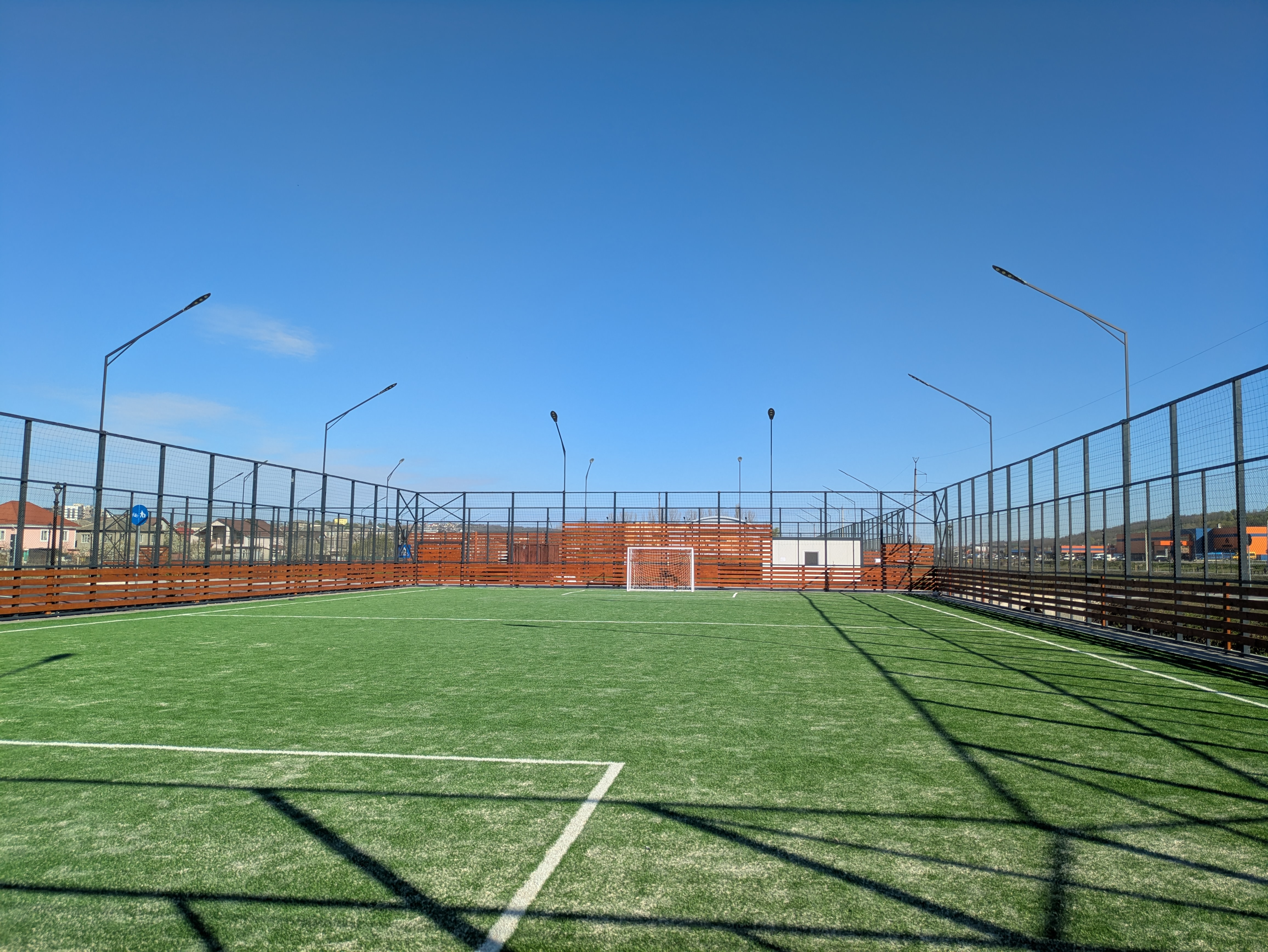 MD, Orasul Hînceşti, Teren de mini fotbal 
