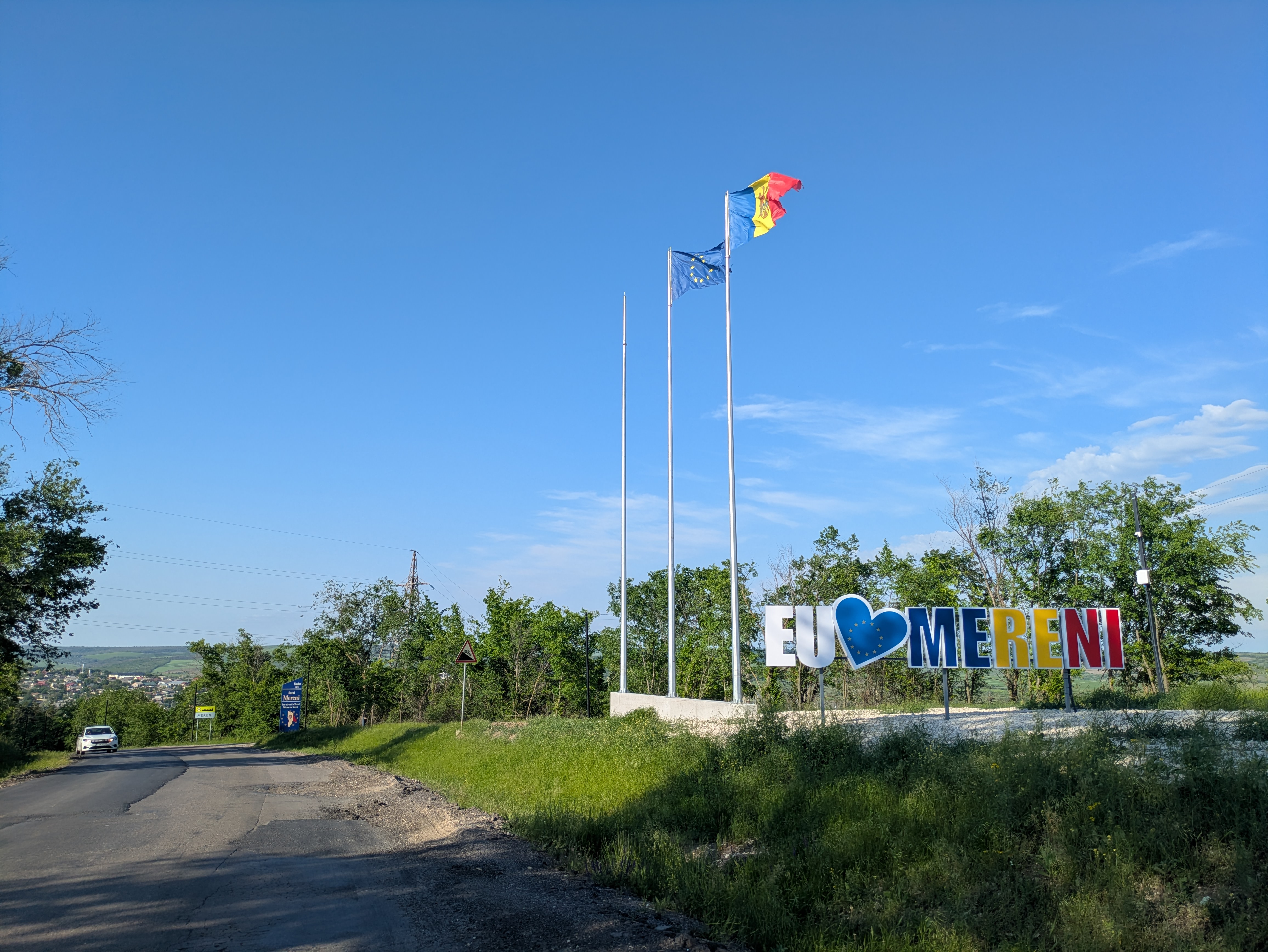 MD, Raionul Anenii Noi, Satul Mereni, Intrarea in satul Mereni