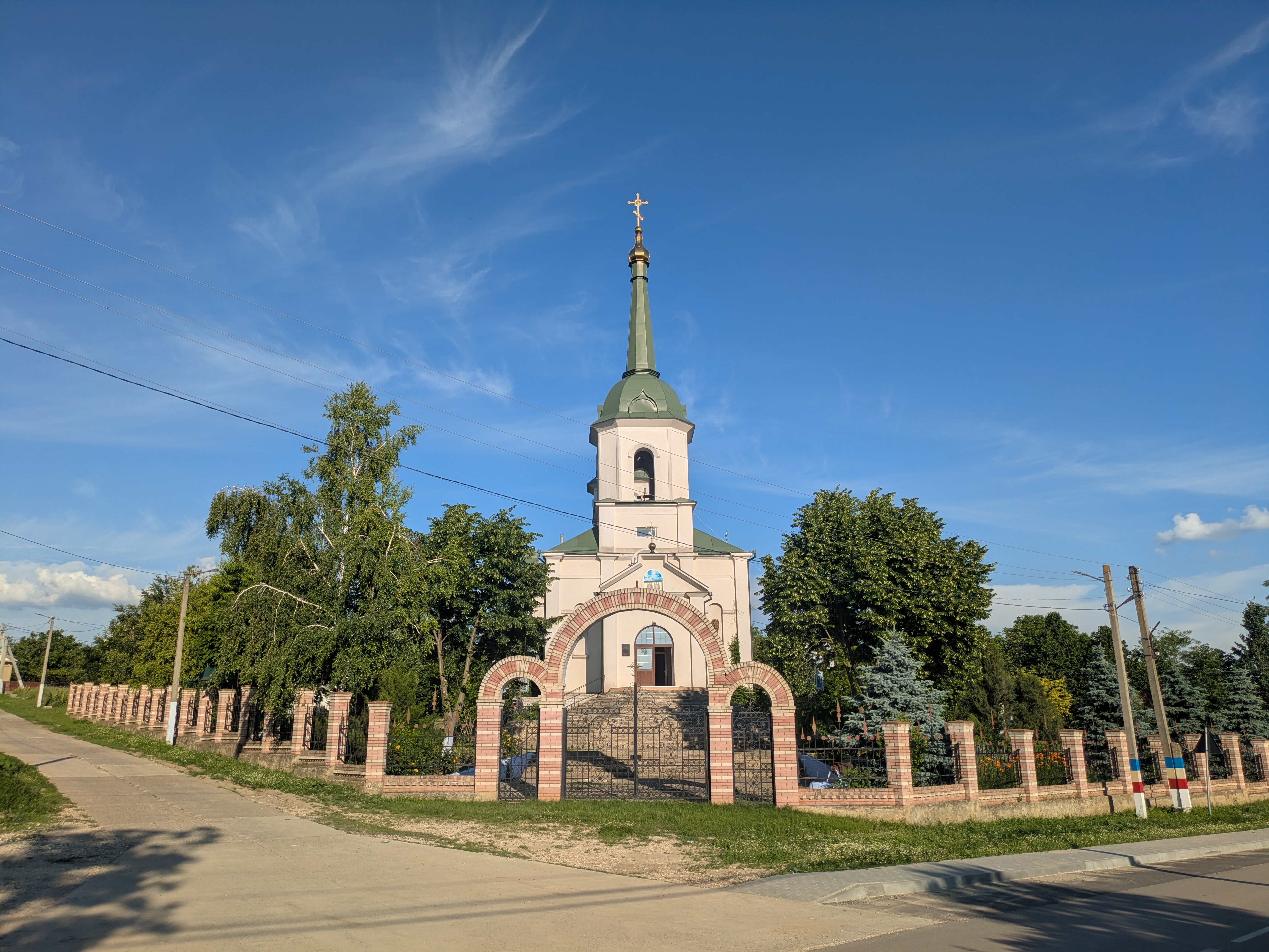MD, Raionul Hînceşti, Satul Cioara, Biserica din Cioara