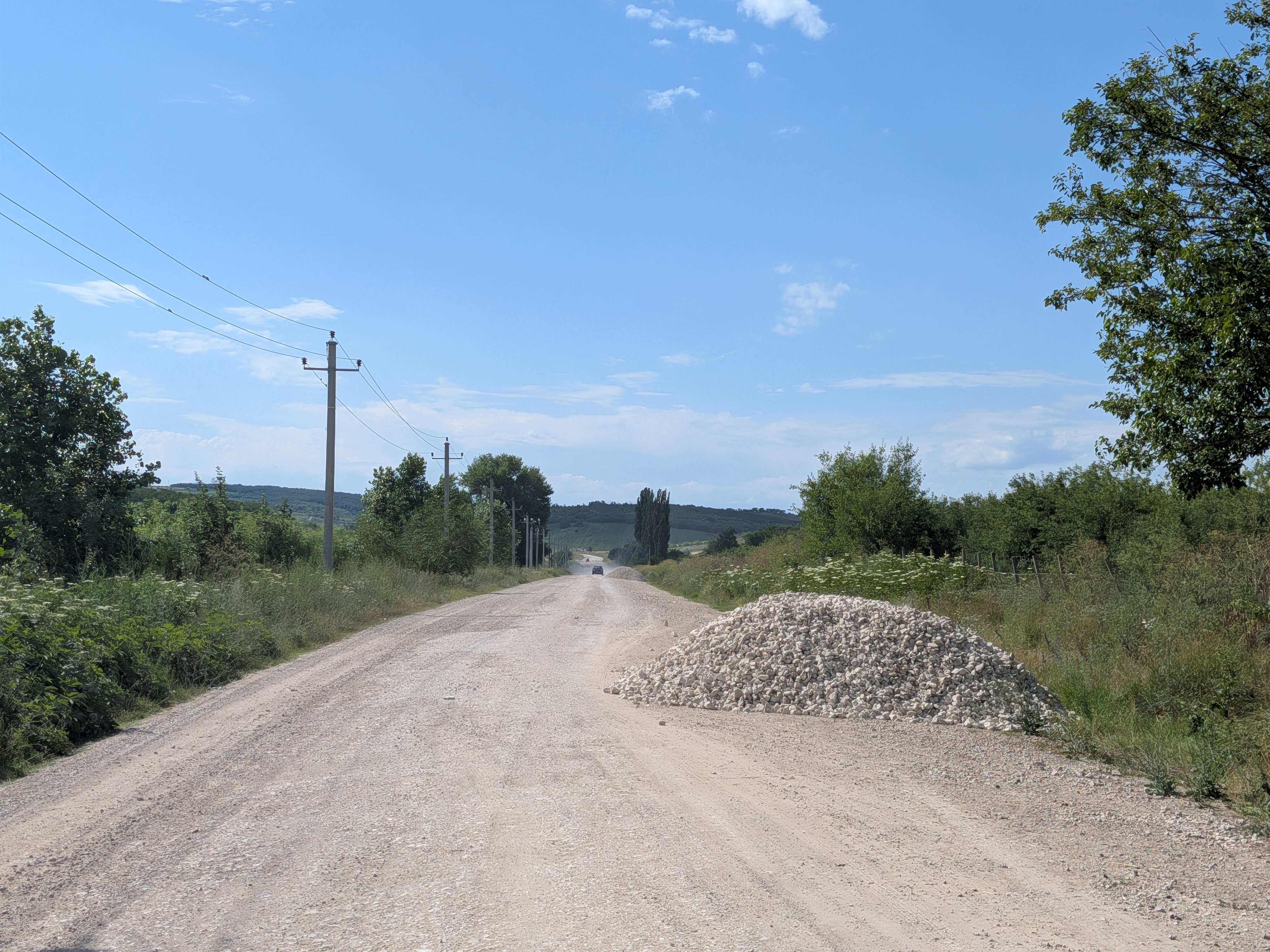 MD, Raionul Ialoveni, Satul Moleşti, Drumul G104 Molesi - Buteni in reparatie