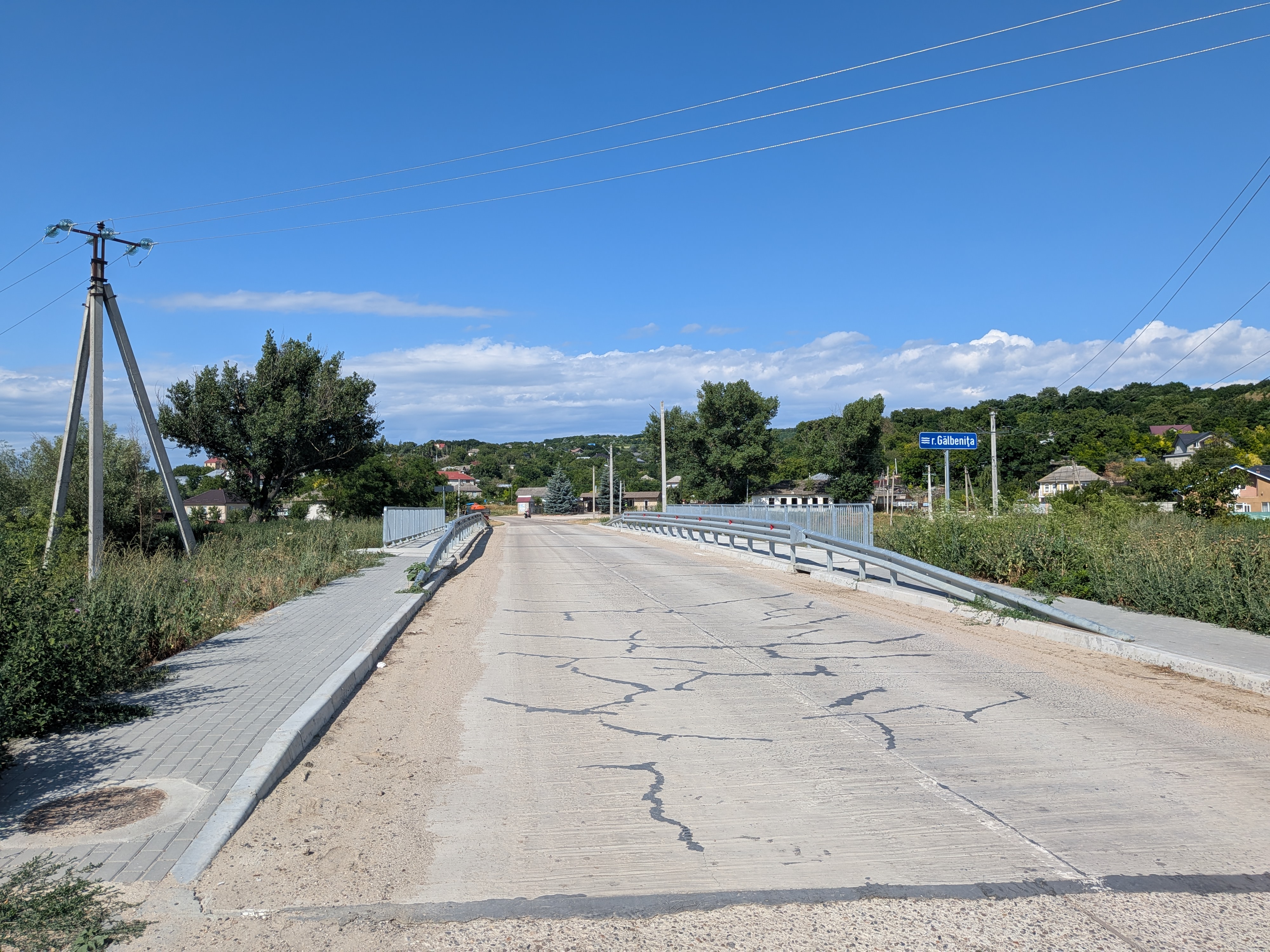 MD, Raionul Hînceşti, Satul Buţeni, Drumul Central, Pod peste riul Galbinita