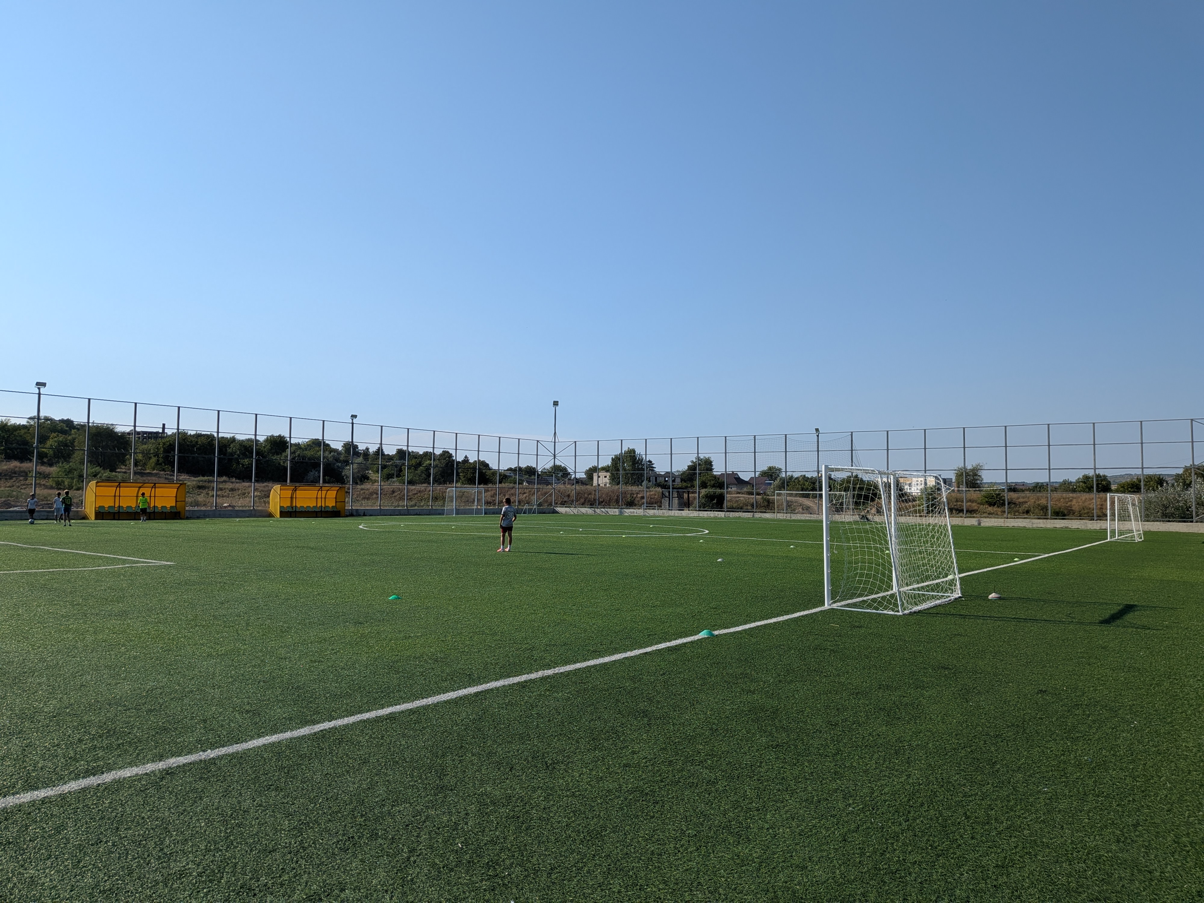 MD, Orasul Străşeni, Teren de fotbal pentru mini fotbal