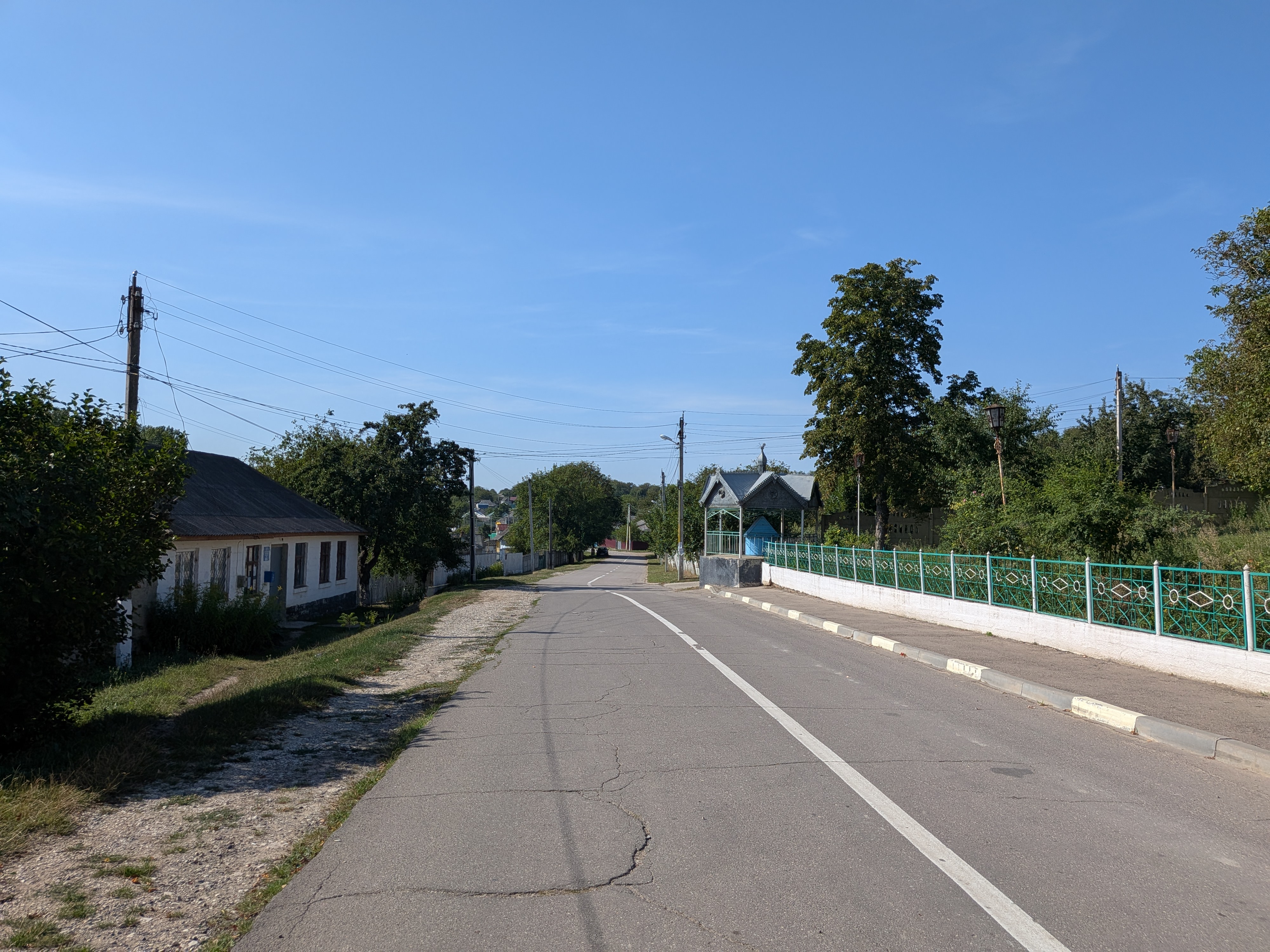 MD, District Hincesti, Satul Bobeica, Strada Centrala Stefan cel Mare