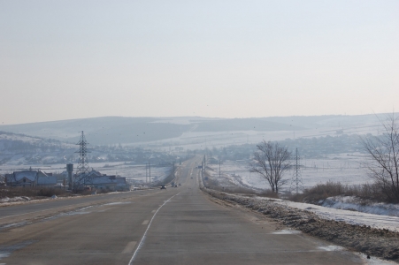 MD, Municipiul Chişinău, Satul Băcioi, Drumul National M3, Vedere spre satul Bacioi si Strasteni