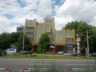 MD, Orasul Chisinau, Hotelul Manhatten