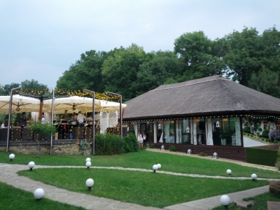 MD, Raionul Străşeni, Satul Scoreni, Restaurantul Gril Parc