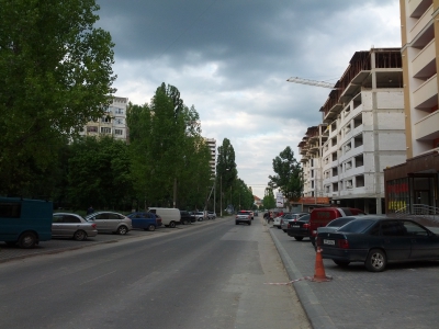 MD, Orasul Chisinau, Strada Ginta Latina vedere spre Ciocana