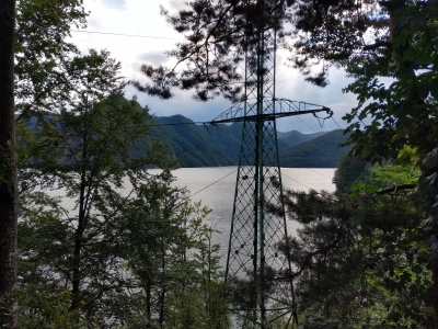 RO, Stilp Electric la Lacul Vidraru