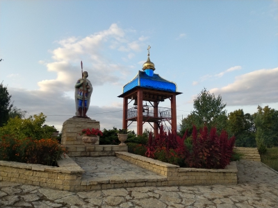 MD, Raionul Cimişlia, Satul Zloți (Stație de Cale Ferată), Clopotnița la mănăstirea Zloț