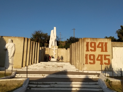 MD, Raionul Dubăsari, Satul Molovata, Monument Eroilor