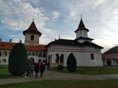 RO, Mănăstirii Brâncoveanu pe interior