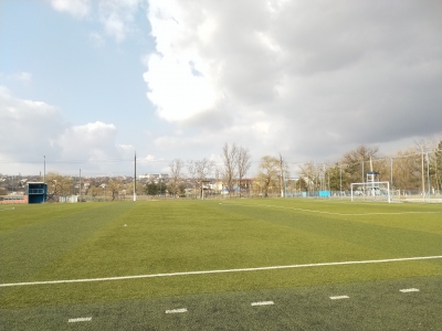 MD, Orasul Nisporeni, Teren de Fotbal