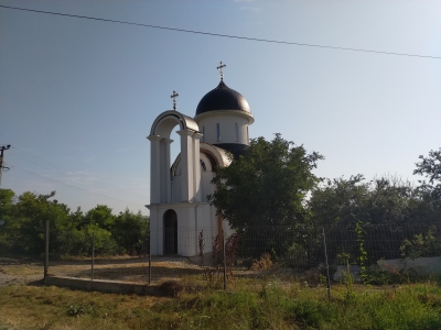 MD, Raionul Cimişlia, Satul Valea Perjei, Întrarea în biserica nouă