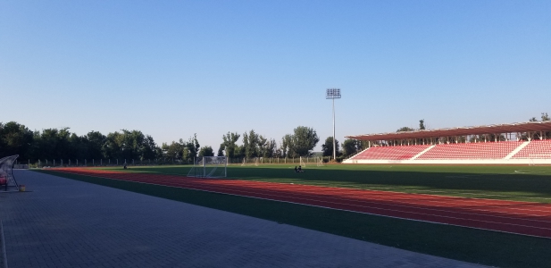 MD, Orasul Comrat, Stadion cu tribune pentru spectatori la Komrat