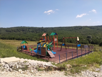 MD, Район Ialoveni, Satul Ulmu, Teren de joacă pentru copii la vinăria Poiana