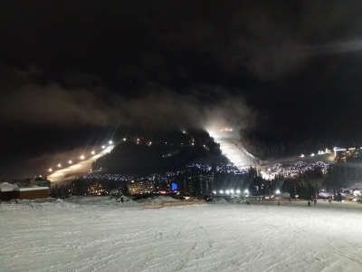 UA, Pârtii de ski noaptea