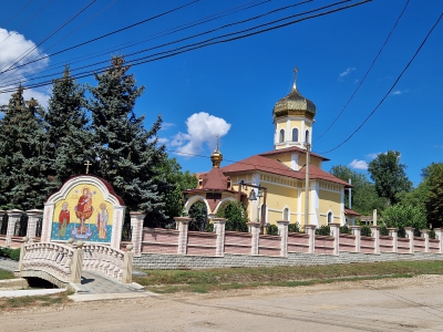 MD, Район Cahul, Satul Burlacu, Biserica din Burlacu 