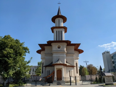 MD, Orasul Chişinău, Biserica Sfantul Dimitrie cel Nou, Vedere Centrala