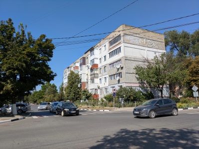 MD, Orasul Cahul, Intersectia strazilor Mihai Frunze si Bogdan Petriceicu Hajdeu