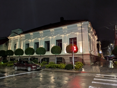 MD, Orasul Chişinău, Casa la intersecția străzilor Eminescu și Sciusev