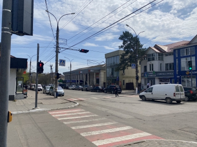 MD, Orasul Floresti, Piața, trecere de pietoni 