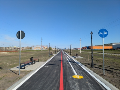 MD, Orasul Hînceşti, Pietonala, Banci, Pista pentru bicilisti