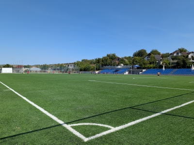 MD, Orasul Ialoveni, Tribuna pentru spectatori