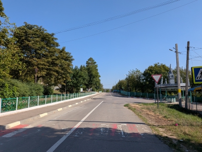 MD, District Hincesti, Satul Bobeica, Drumul central Bobeica