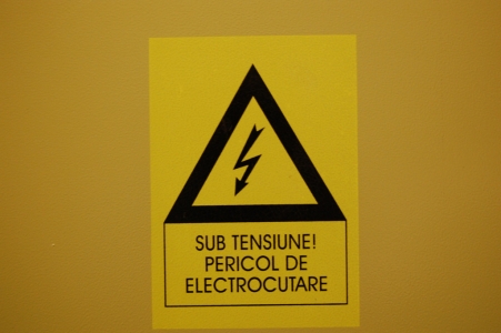 MD, Orasul Chisinau, Sub Tensiune, Pericol de Electrocutare