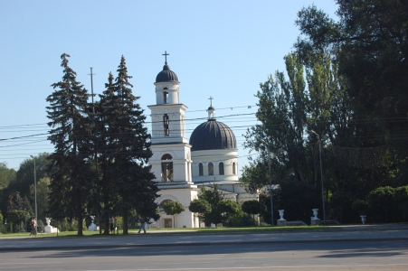 MD, Orasul Chişinău, Clopotnita si Catedrala