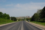 Soseaua Balcani, Drumul E581, Drum prin padure, Vedere spre Buiucani