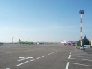 Aeroportul International Chisinau, Avioane