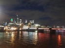 Vedere spre City of London de pe Tamisa