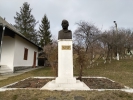 Monument lui Alexandru Donici