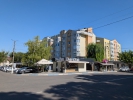 Davidan, Flori, Bloc de apartamente