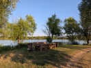 Zona pentru frigarui la Fisher Club Greblesti